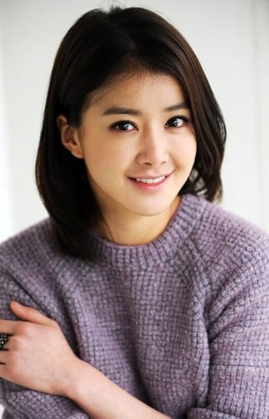 Lee Si-young