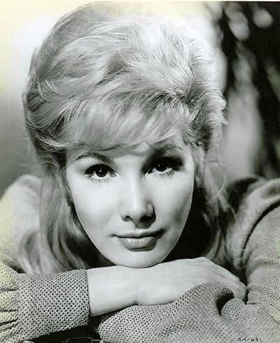 Susan Hampshire