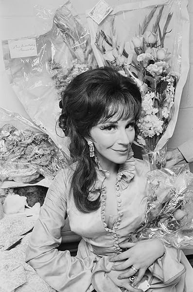 Fenella Fielding