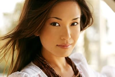 Lauren Shiohama