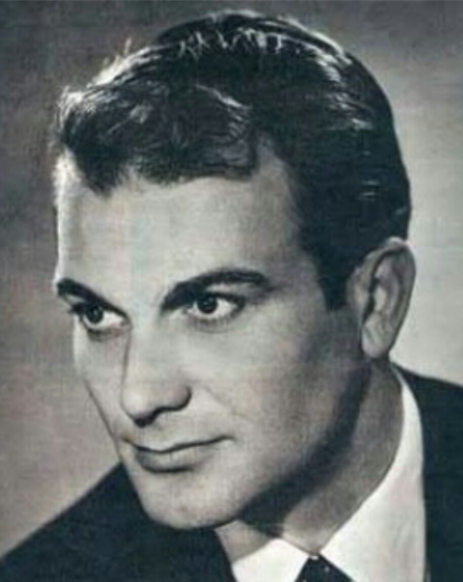 Fikret Hakan