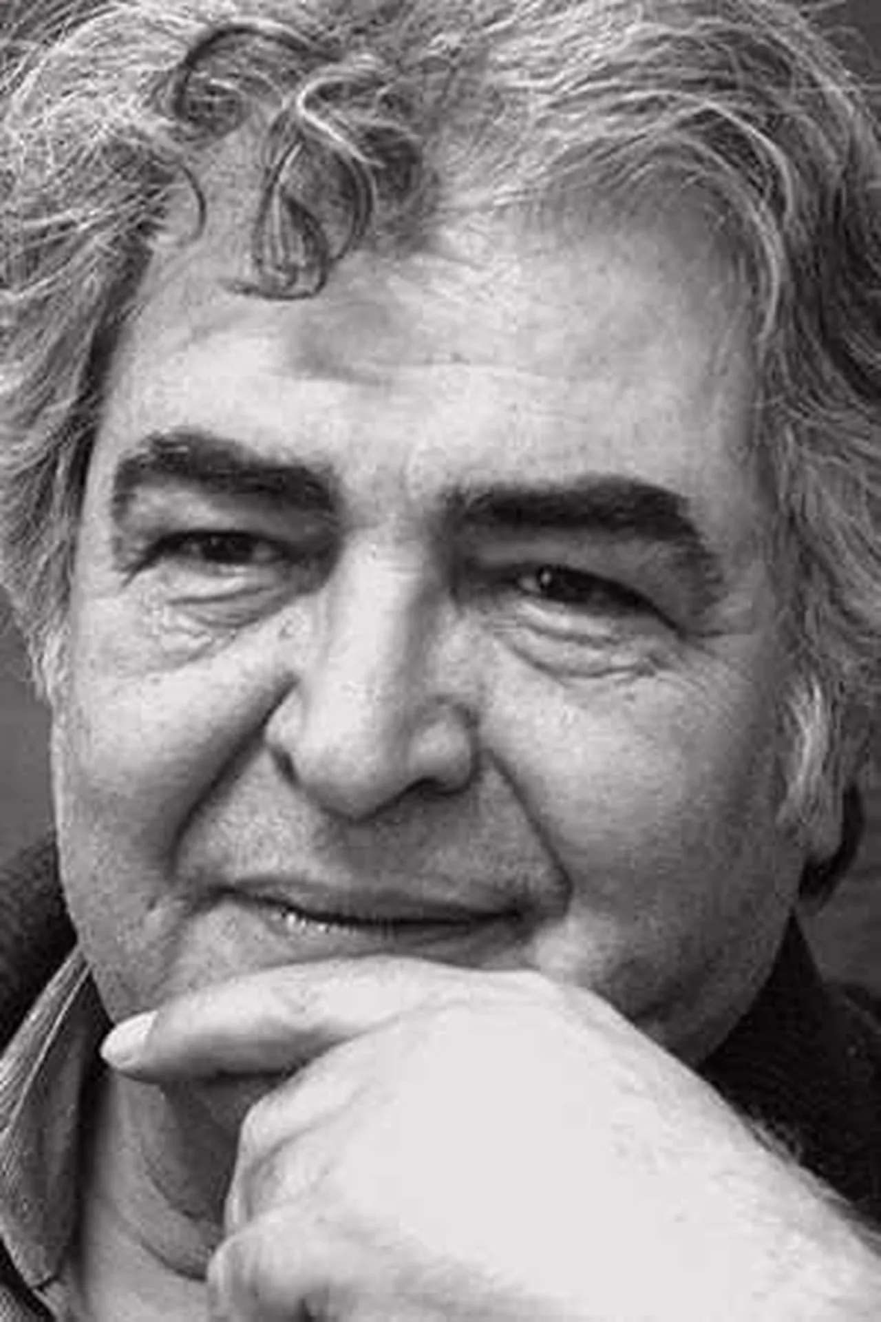 محمود عزیزی